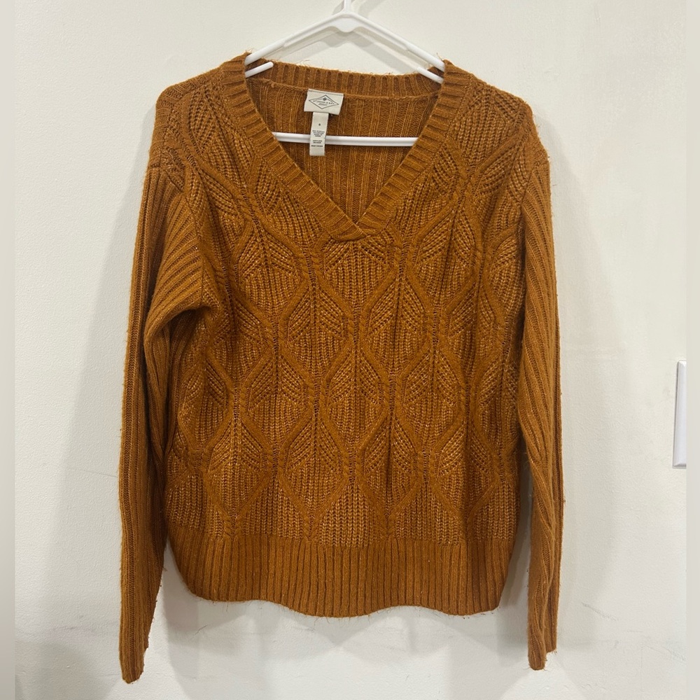 V-Neck Cable Knit Sweater - Burnt Orange size S